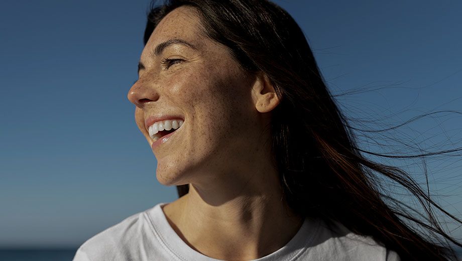 smile woman wearing blank shirt